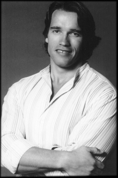 Arnold Schwarzenegger. Copyright © 2000 by Cynthia MacAdams